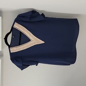 SHEIN LUNE Petal Sleeve V Neck Blouse - Large